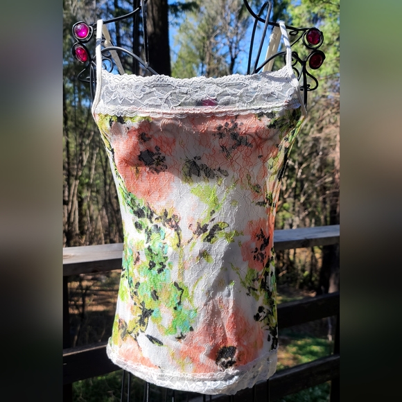 Maurices beautiful floral lace camisole lined tank szXS - Picture 8 of 8